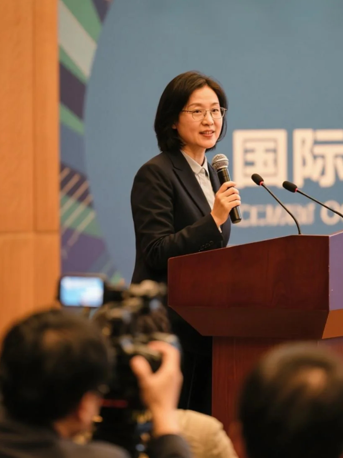 陈教授